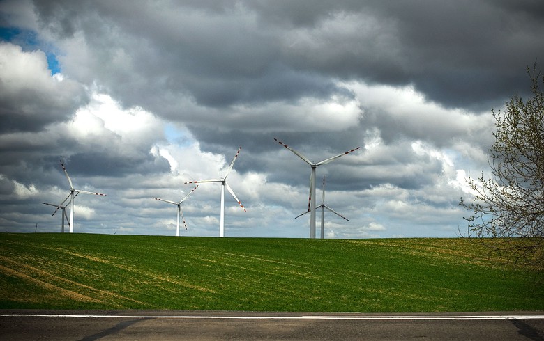 Полската PGЕ предлага да купи Polenergia