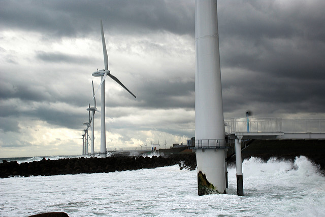 Тайван избира 1.66 ГВт проекти на търг за офшорни вятърни мощности