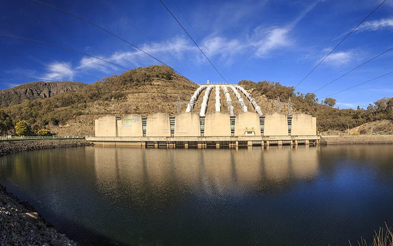 Договори за 888 MW слънчева и вятърна енергия сключи австралийската компания Snowy Hydro 