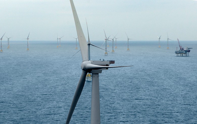 Официално откриват офшорен ветропарк от 350 МВт в Германия